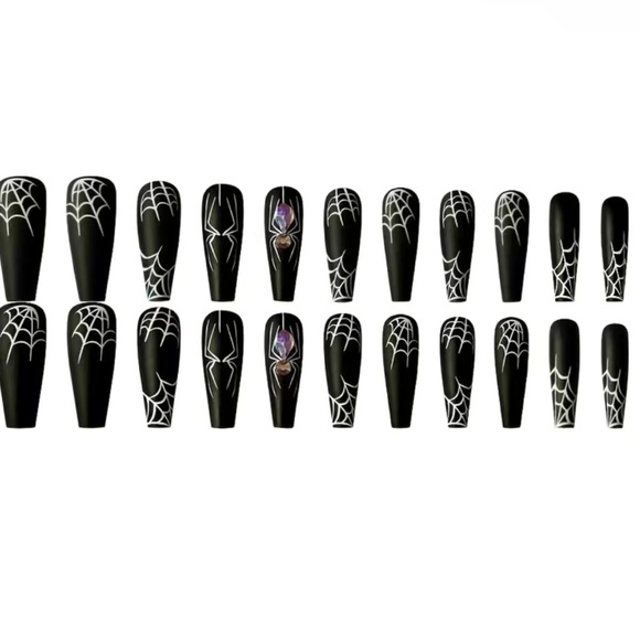 ($5) 24pc Spider Web Press On Nail Set - Picture 2 of 3